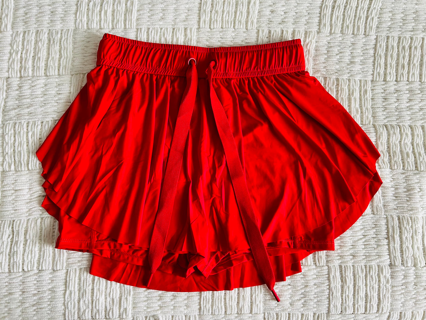 Red Ruffle Hem Tennis Skirt with Hidden Inner Pockets